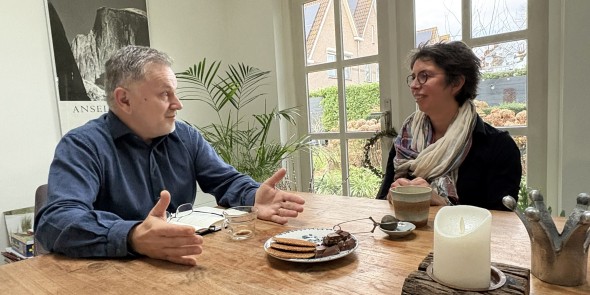 2025-12-09 Dubbelinterview Ankie & Guus Verhorst 1 © Ernst Koningsveld.jpg