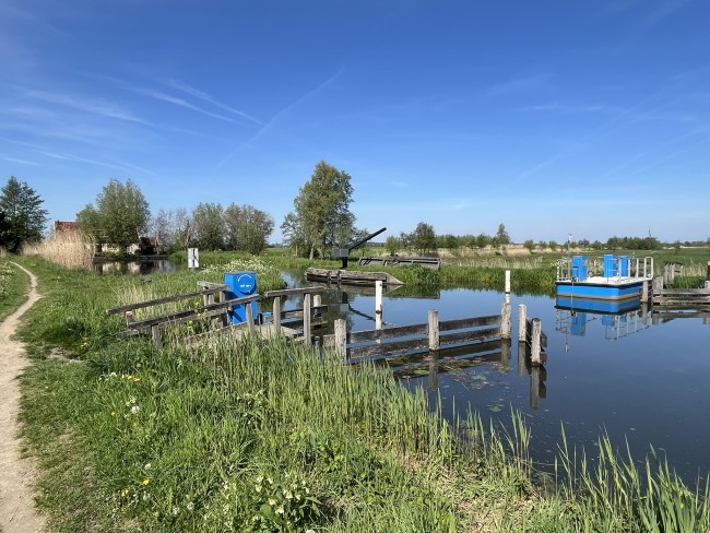 Trekpontje bij de Joostendam © Ernst Koningsveld