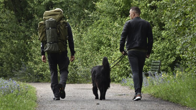 wandelaars met hond