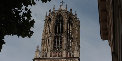 Utrecht_te_voet_Dom_Utrecht.JPG