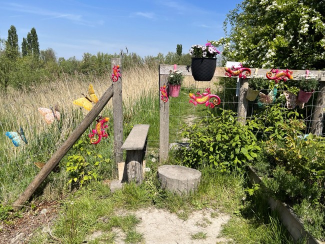 Verrassend hekje langs de kromme Mijdrecht © Ernst Koningsveld
